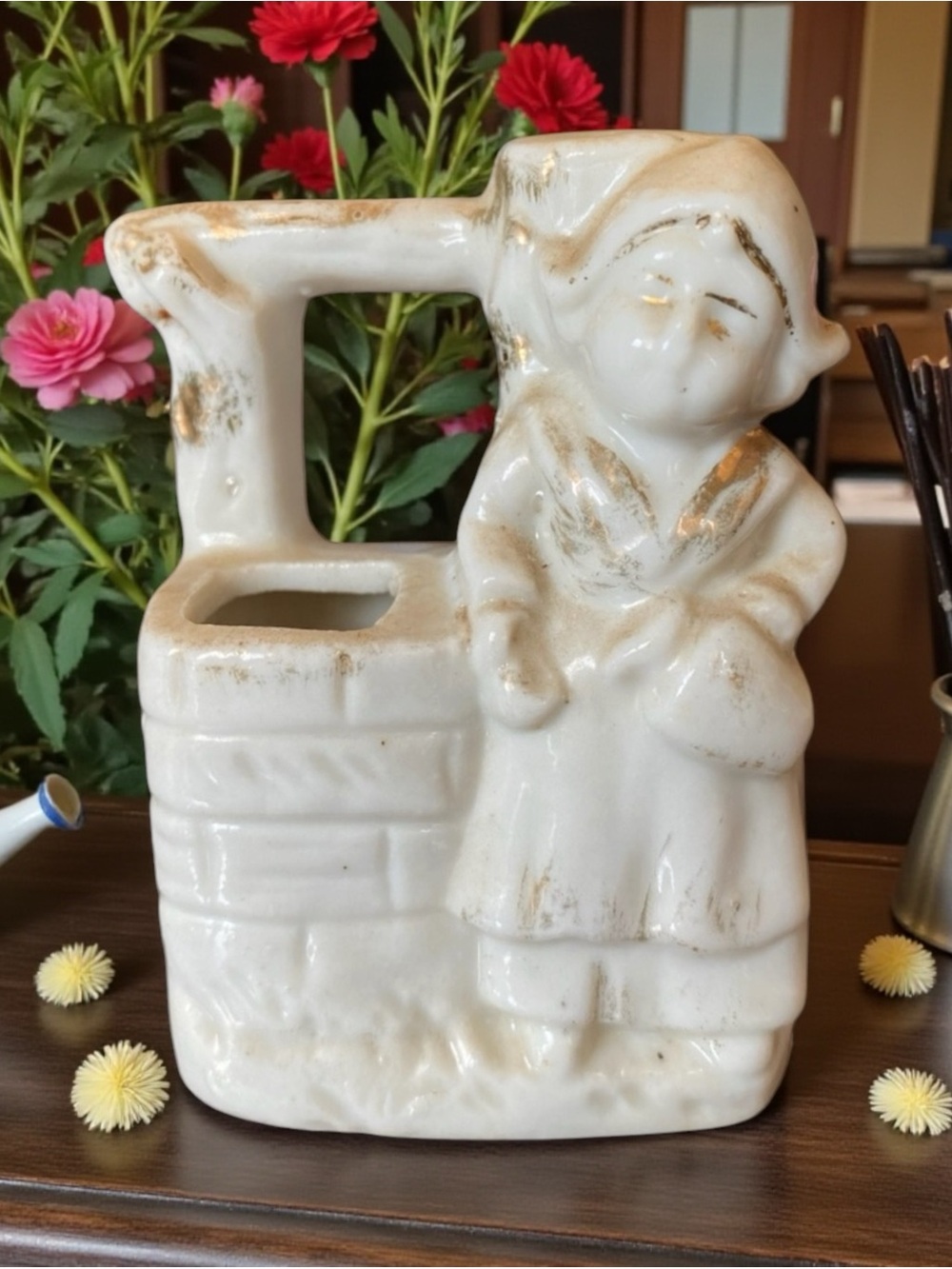 Vintage Japanese Porcelain Dutch Girl Wishing Well Toothpick Holder Gold 3”